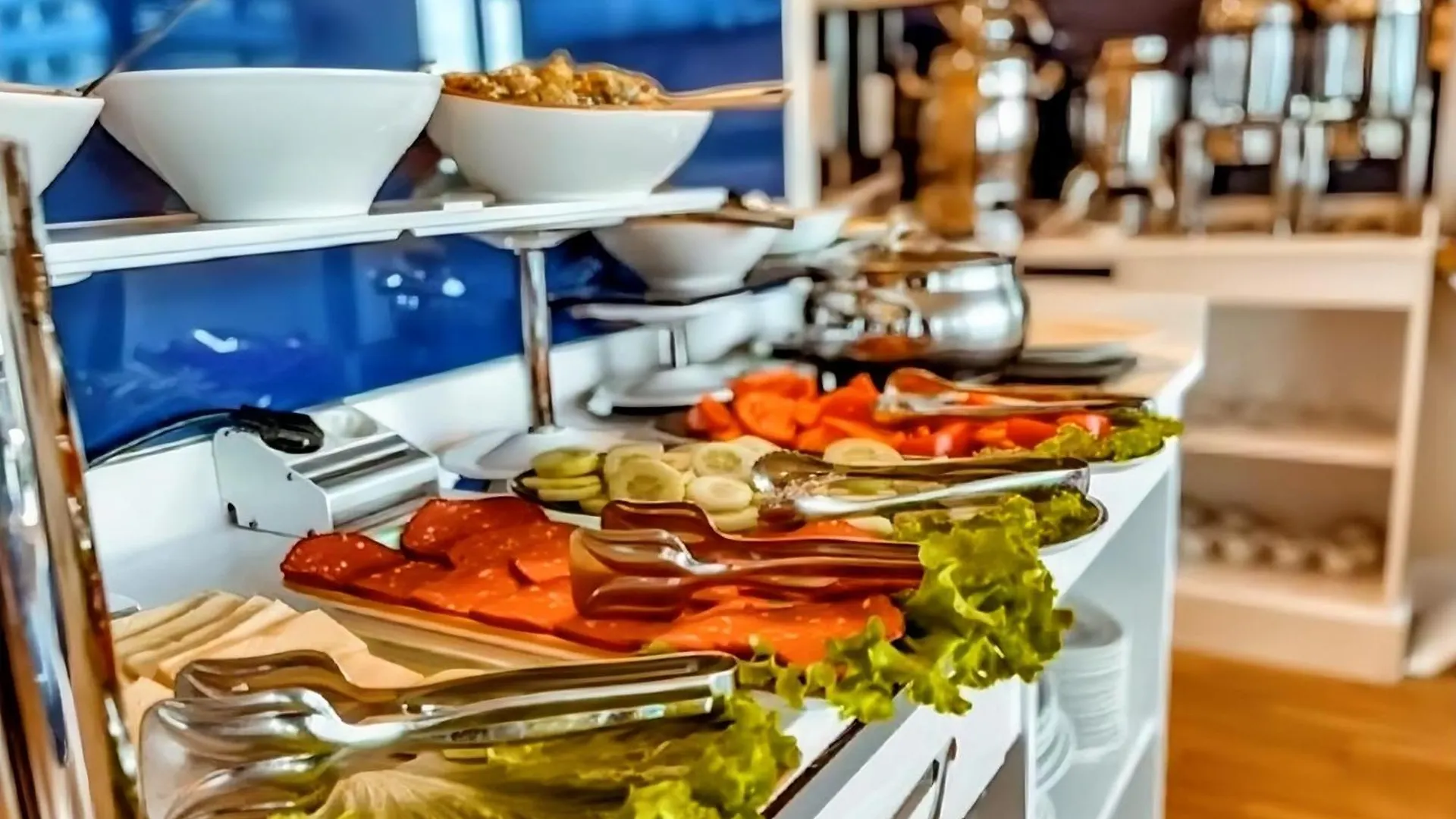 Orbi City Black Sea View Beachfront King Aparthotel Batumi 5*,  Gruzie